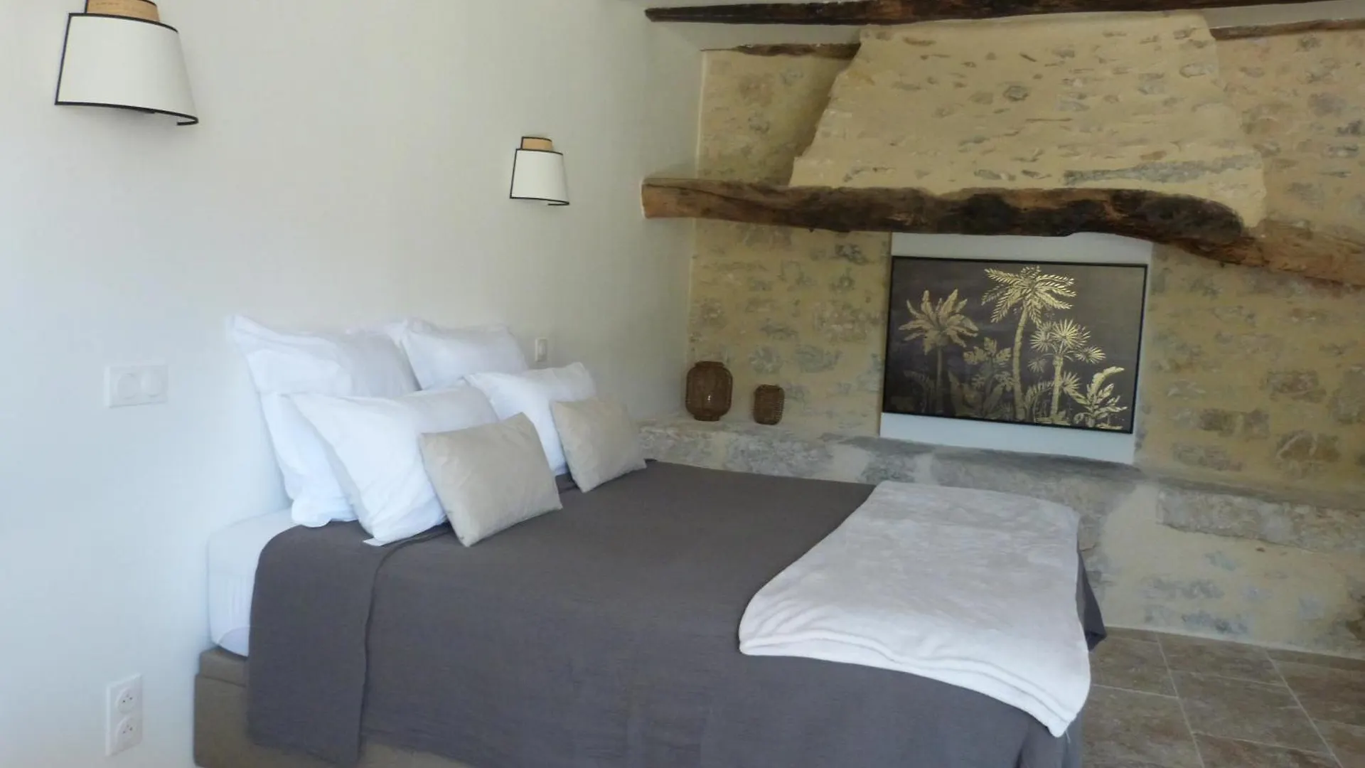 Chambres D\'Hotes Le Plassalou location